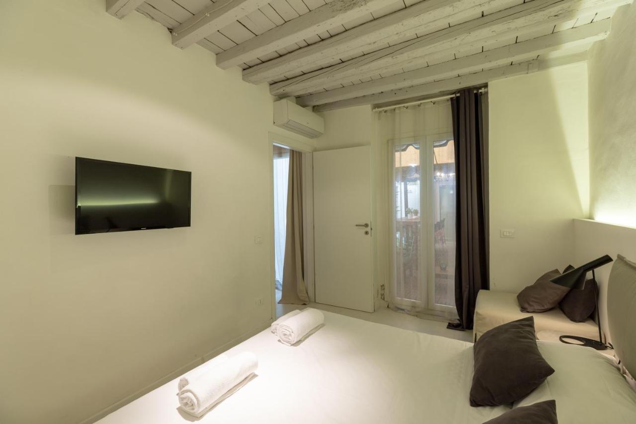 Pinti Patio Apartment Florence Exterior photo